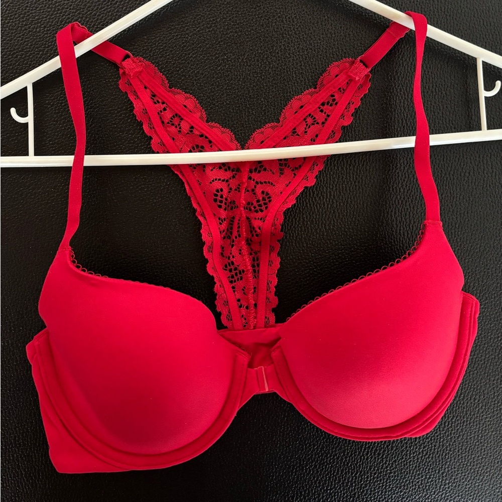 Victoria’s Secret demi bra in bright red, super sexy lace racerback